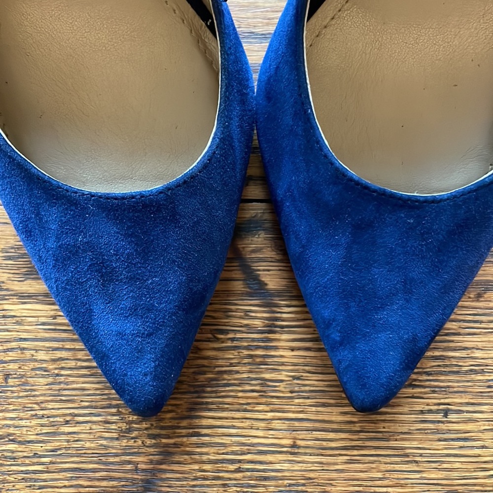 Rich royal blue suede pumps - Picture 7 of 7